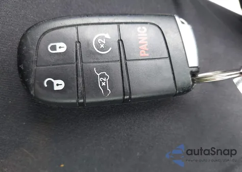 2019 Jeep Grand Cherokee Summit 4X4 из США, поврежденный, VIN 1C4RJFJT7KC697104